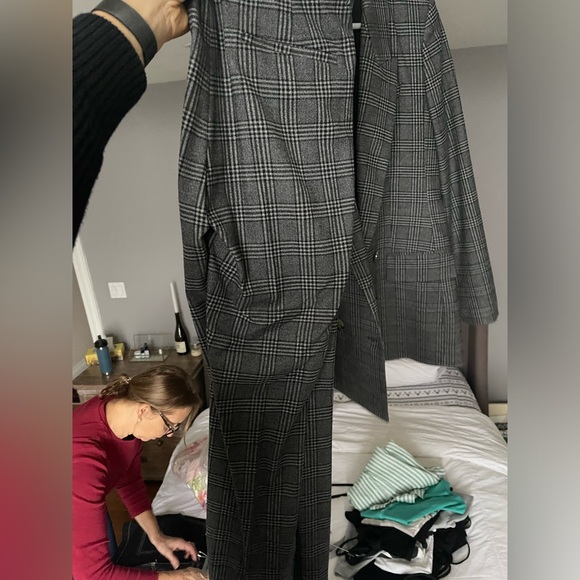 Zara Plaid Suit - Picture 7 of 8